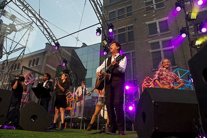 Vlaanderen Muziekland - Opnames @ Haacht, picture 49, photographed by James Van Roosbroeck - FrontView Magazine