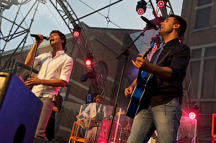 Vlaanderen Muziekland - Opnames @ Haacht, picture 69, photographed by James Van Roosbroeck - FrontView Magazine