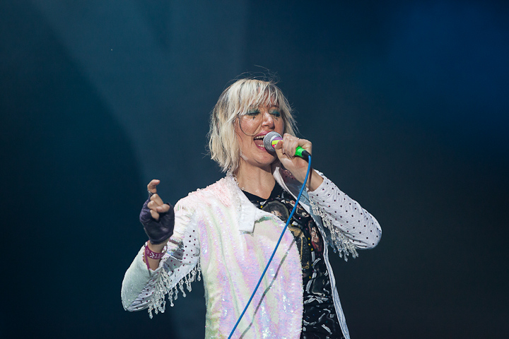 Yeah Yeah Yeahs @ Dour 2013, picture 12, photographed by Dorien Goetschalckx - FrontView Magazine