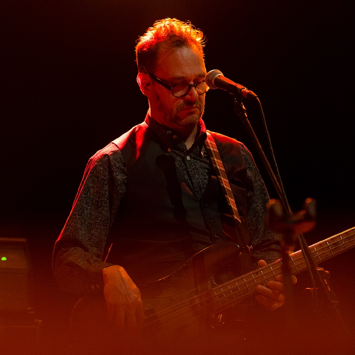 Elvis Costello @ 013 Tilburg, picture 7, photographed by Edwin Houdevelt - FrontView Magazine