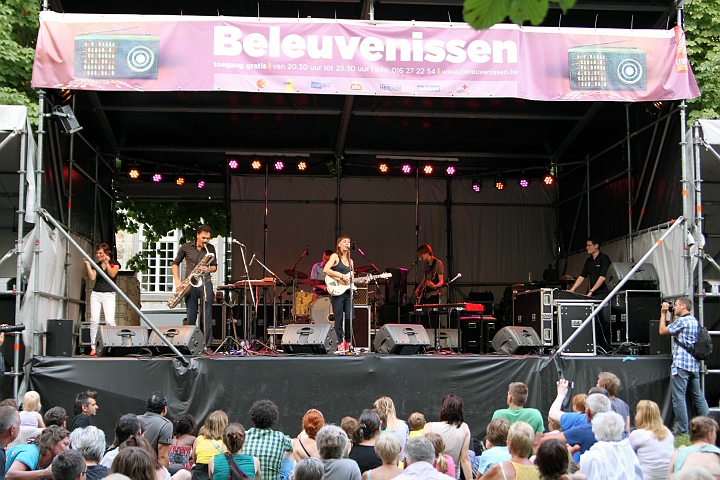 Eva De Roovere @ Beleuvenissen 2013, foto 14, foto's door Heidi Elen - FrontView Magazine