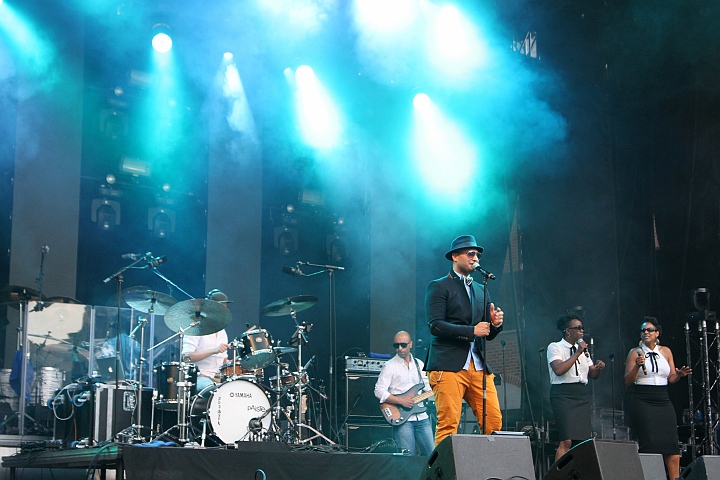 Brahim @ Beleuvenissen 2013, foto 12, foto's door Kurt Jacobs - FrontView Magazine