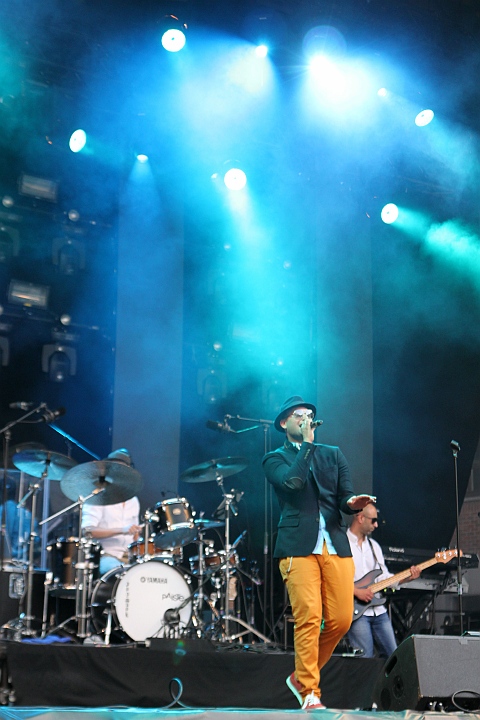 Brahim @ Beleuvenissen 2013, foto 26, foto's door Kurt Jacobs - FrontView Magazine