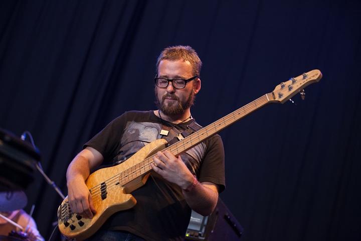 Hiatus Kaiyote @ Dour 2013, picture 1, photographed by Dorien Goetschalckx - FrontView Magazine