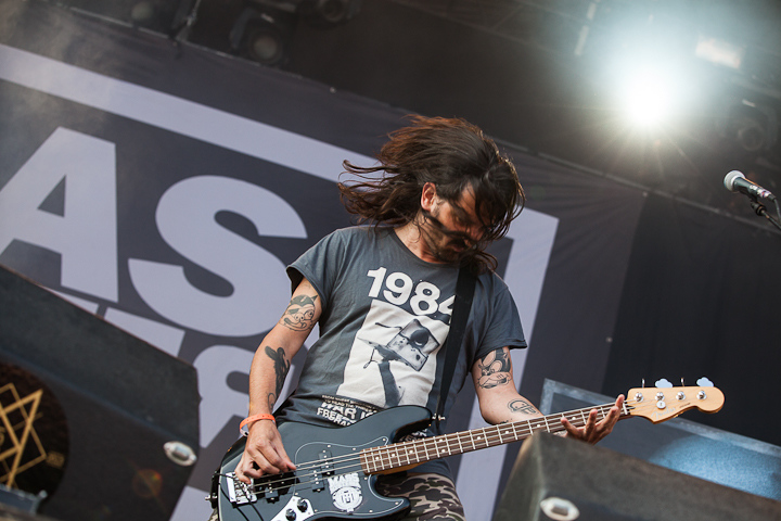 Mass Hysteria @ Dour 2013, picture 5, photographed by Dorien Goetschalckx - FrontView Magazine