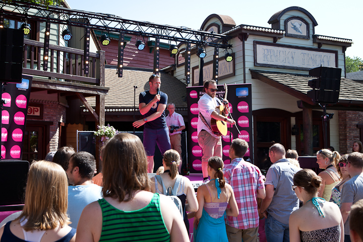 anne's familiedag @ Bobbejaanland - editie 2013, picture 143, photographed by Carine Wouters - FrontView Magazine