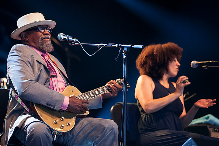 Heritage Blues Orchestra @ Blues Peer 2013, picture 16, photographed by Jurgen Aerts - FrontView Magazine