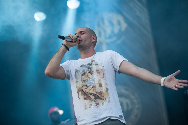 IAM @ Dour 2013, picture 6, photographed by Dorien Goetschalckx - FrontView Magazine