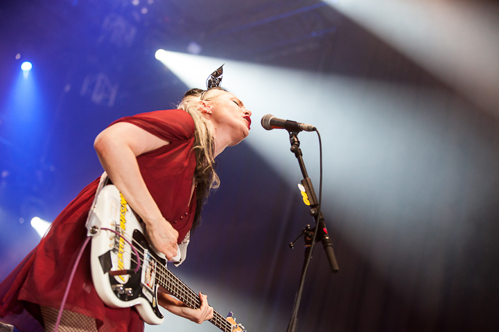 Kate Nash @ Dour 2013, picture 11, photographed by Dorien Goetschalckx - FrontView Magazine