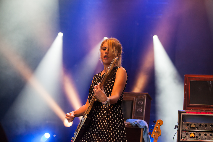 Kate Nash @ Dour 2013, picture 14, photographed by Dorien Goetschalckx - FrontView Magazine