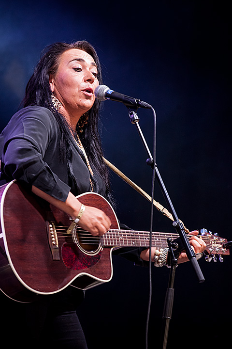 Rita Engedalen @ Blues Peer 2013, picture 2, photographed by Jurgen Aerts - FrontView Magazine