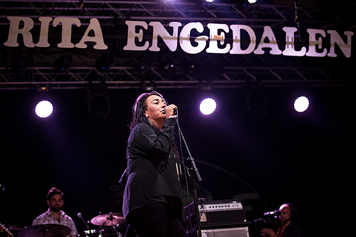 Rita Engedalen @ Blues Peer 2013, picture 8, photographed by Jurgen Aerts - FrontView Magazine