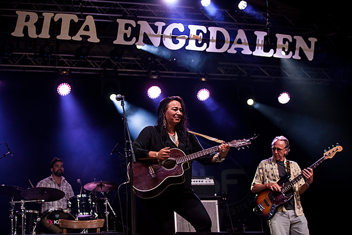 Rita Engedalen @ Blues Peer 2013, picture 12, photographed by Jurgen Aerts - FrontView Magazine