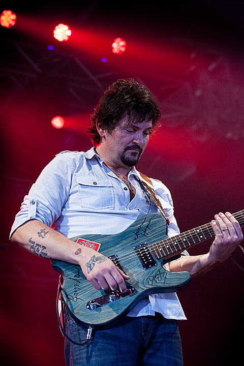 Royal Southern Brotherhood @ Blues Peer 2013, picture 6, photographed by Jurgen Aerts - FrontView Magazine