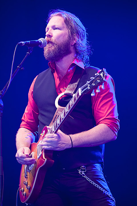Royal Southern Brotherhood @ Blues Peer 2013, picture 9, photographed by Jurgen Aerts - FrontView Magazine