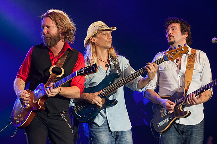 Royal Southern Brotherhood @ Blues Peer 2013, picture 21, photographed by Jurgen Aerts - FrontView Magazine