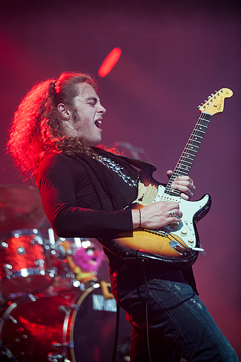 Virgil and the Accelerators @ Blues Peer 2013, picture 11, photographed by Jurgen Aerts - FrontView Magazine
