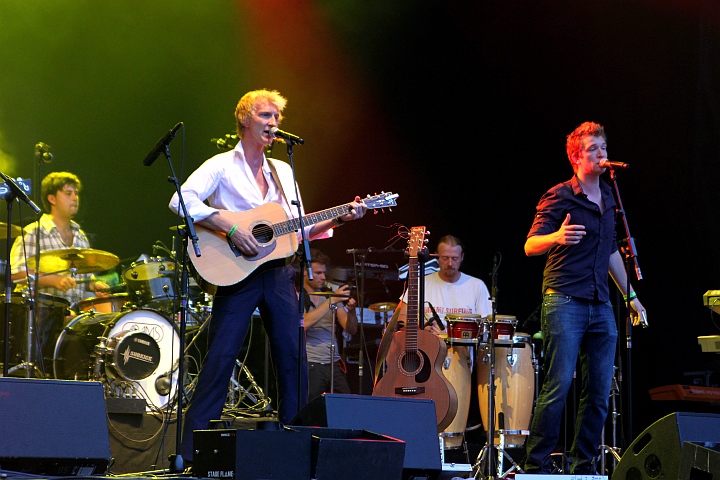 Mathieu & Guillaume @ Beleuvenissen 2013, picture 8, photographed by FrontView Magazine
