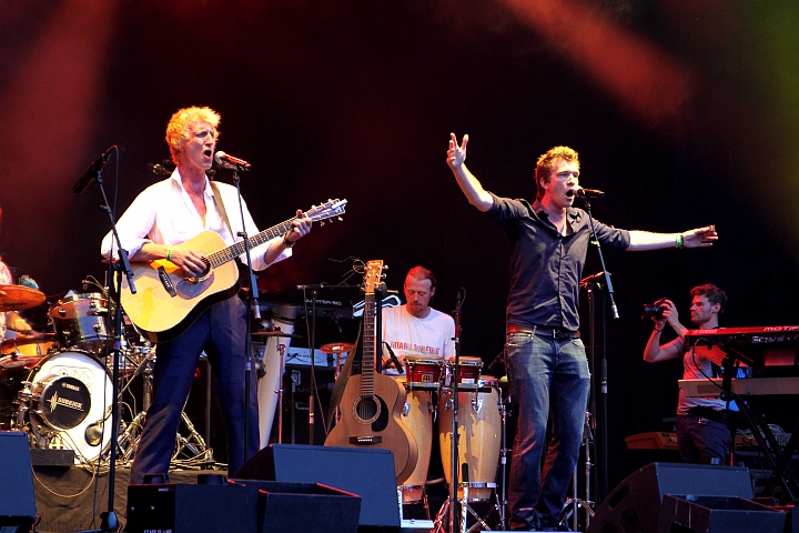 Mathieu & Guillaume @ Beleuvenissen 2013, picture 10, photographed by FrontView Magazine