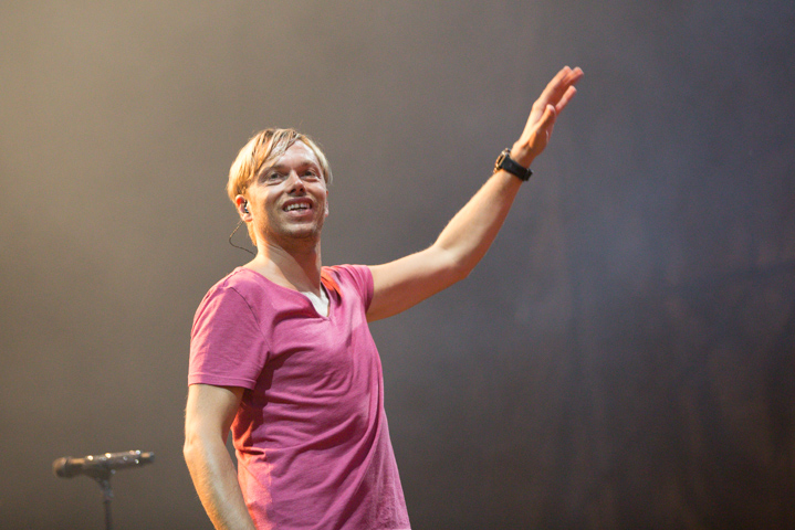 Milk Inc @ Beleuvenissen 2013, picture 15, photographed by FrontView Magazine