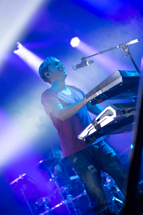 Milk Inc @ Beleuvenissen 2013, picture 20, photographed by FrontView Magazine