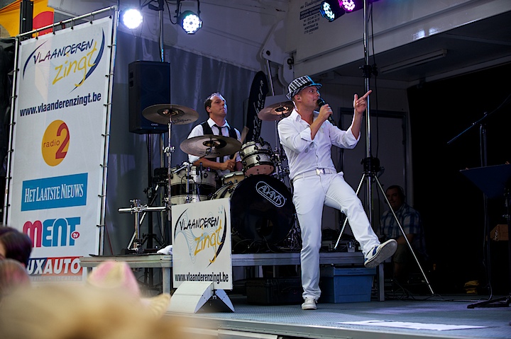 Wim Leys & @ Fundum - Vlaanderen Zingt @ Bornem, picture 23, photographed by James Van Roosbroeck - FrontView Magazine