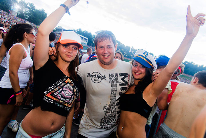 Tomorrowland Editie 2013 : Magical Friday, picture 10, photographed by Jonas Wallecan - FrontView Magazine