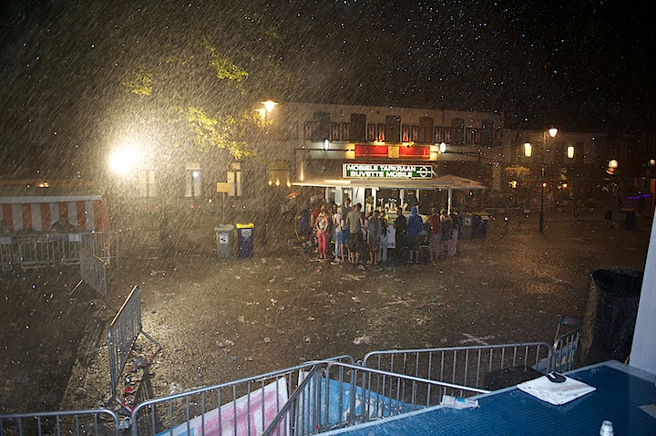 Vlaanderen zingt - Sfeerbeelden @ Bornem, picture 12, photographed by James Van Roosbroeck - FrontView Magazine