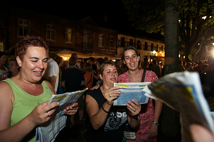 Vlaanderen zingt - Sfeerbeelden @ Bornem, picture 50, photographed by James Van Roosbroeck - FrontView Magazine