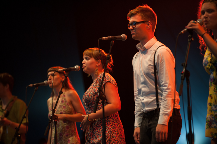 Eva De Roovere Dranouter 2013, foto 3, foto's door Devid Camerlynck - FrontView Magazine