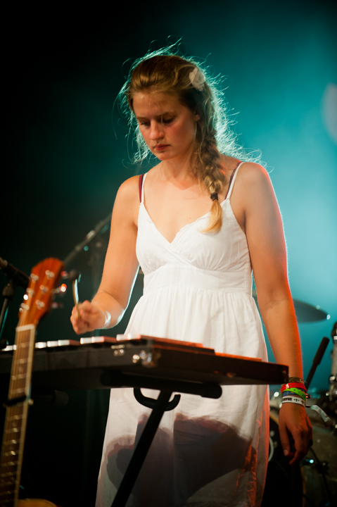 Eva De Roovere Dranouter 2013, foto 14, foto's door Devid Camerlynck - FrontView Magazine