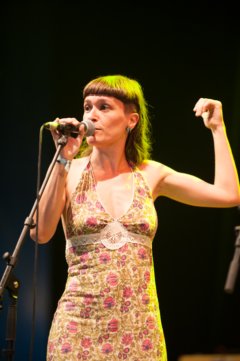 Eva De Roovere Dranouter 2013, foto 19, foto's door Devid Camerlynck - FrontView Magazine