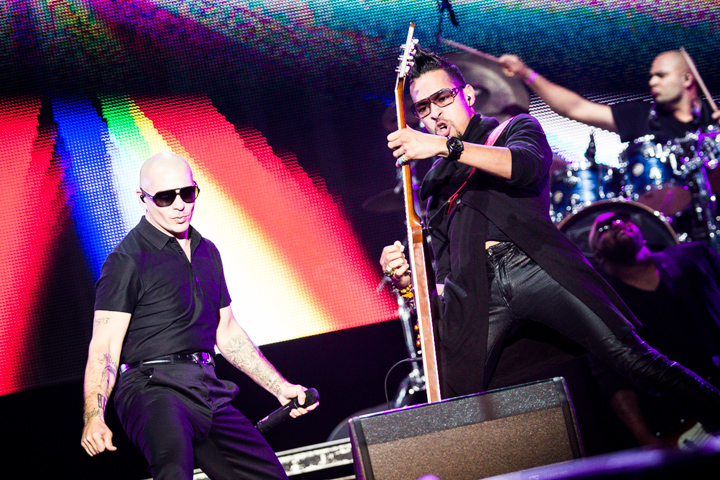 Pitbull @ Lokerse Feesten, picture 3, photographed by Tom Stessens - FrontView Magazine