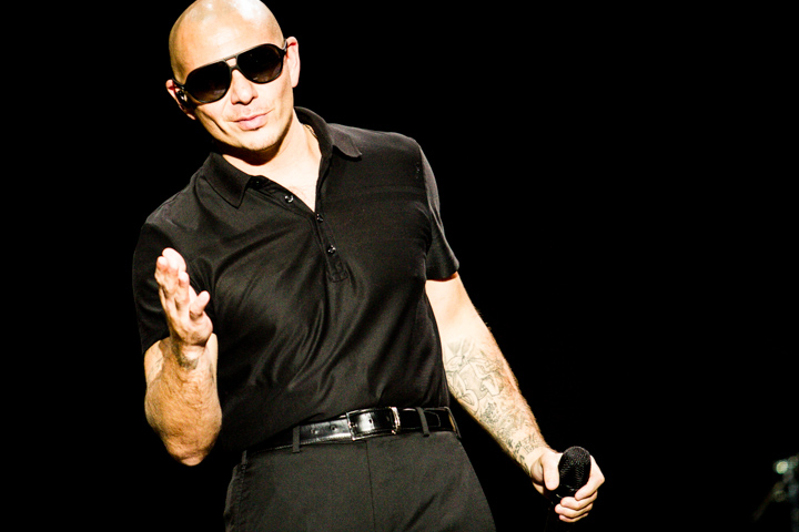 Pitbull @ Lokerse Feesten, picture 11, photographed by Tom Stessens - FrontView Magazine