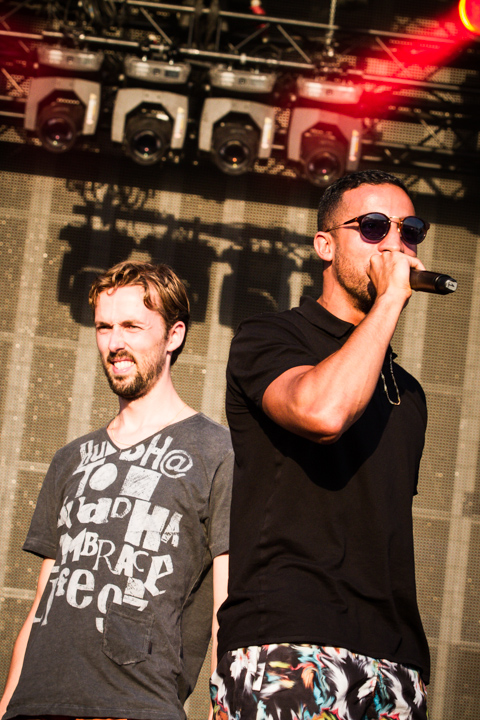 The Opposites @ Lokerse Feesten, picture 11, photographed by Tom Stessens - FrontView Magazine