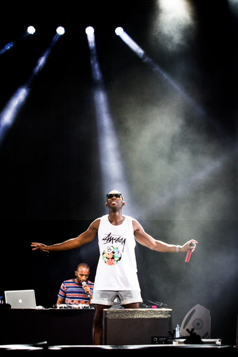 Tinie Tempah @ Lokerse Feesten, picture 11, photographed by Tom Stessens - FrontView Magazine