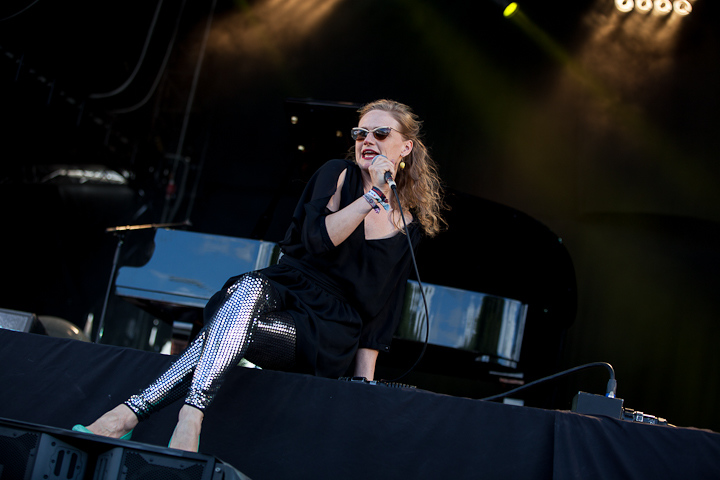 An Pierle @ Ronquières Festival 2013, picture 18, photographed by Dorien Goetschalckx - FrontView Magazine