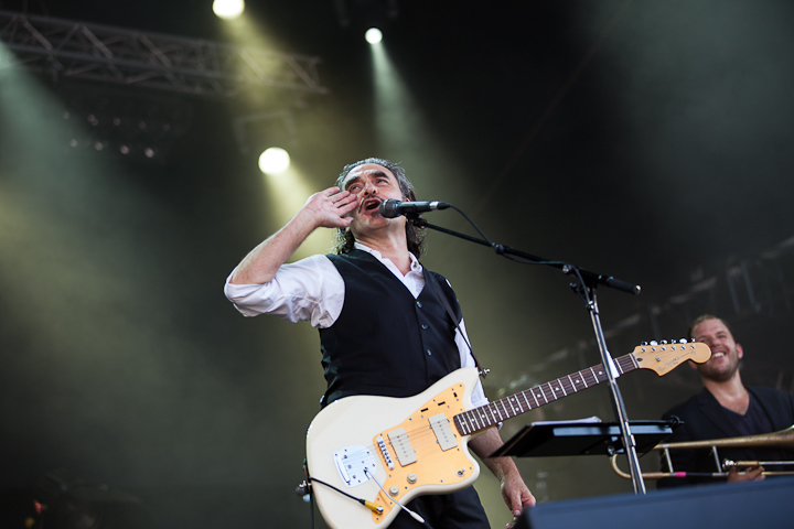 Stephan Eicher @ Ronquières Festival 2013, picture 23, photographed by Dorien Goetschalckx - FrontView Magazine