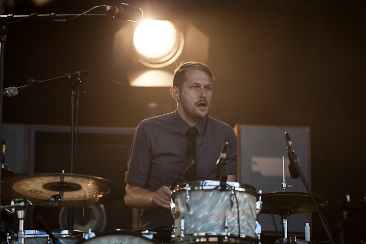 Stephan Eicher @ Ronquières Festival 2013, picture 24, photographed by Dorien Goetschalckx - FrontView Magazine