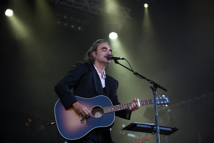 Stephan Eicher @ Ronquières Festival 2013, picture 28, photographed by Dorien Goetschalckx - FrontView Magazine