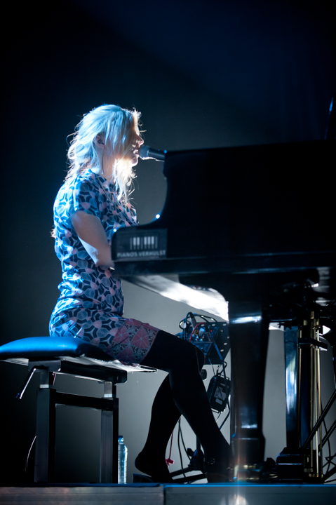 Agnes Obel dranouter 2013, picture 26, photographed by Devid Camerlynck - FrontView Magazine