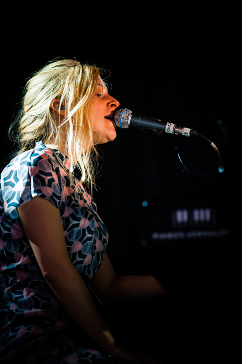Agnes Obel dranouter 2013, picture 33, photographed by Devid Camerlynck - FrontView Magazine