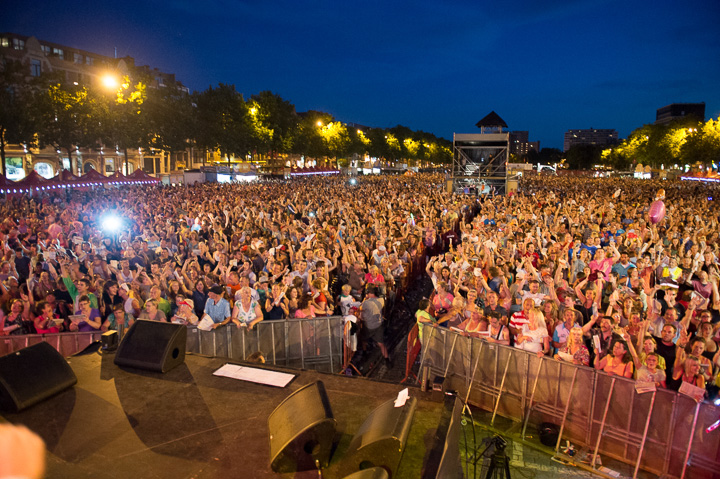 Antwerpen zingt - Editie 2013 @ Gedempte Zuiderdokken, picture 56, photographed by Youri Vanlommel - FrontView Magazine