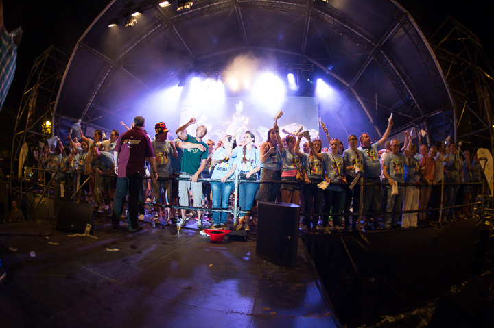 Antwerpen zingt - Editie 2013 @ Gedempte Zuiderdokken, picture 80, photographed by Youri Vanlommel - FrontView Magazine