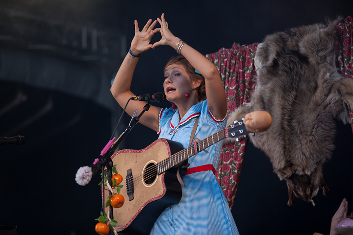GiedRé @ Ronquières Festival 2013, picture 7, photographed by Dorien Goetschalckx - FrontView Magazine