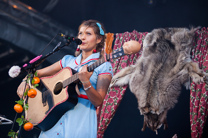 GiedRé @ Ronquières Festival 2013, picture 11, photographed by Dorien Goetschalckx - FrontView Magazine