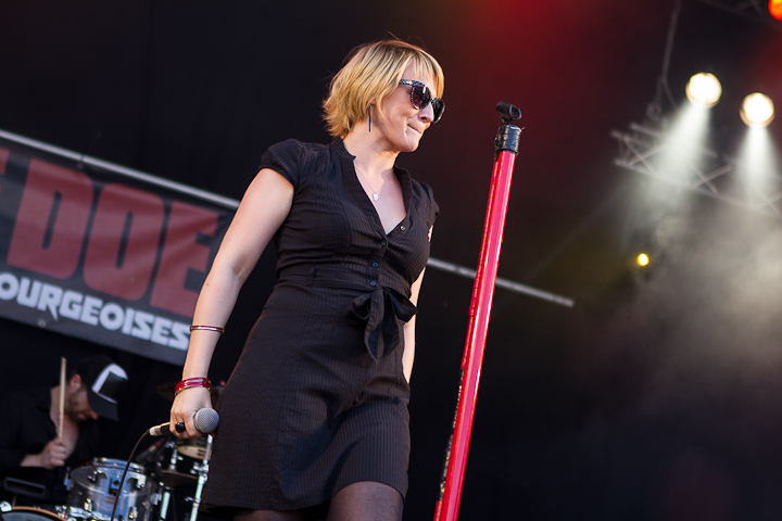 Jane Doe and the Black Bourgeoises @ Ronquières Festival 2013, picture 6, photographed by Dorien Goetschalckx - FrontView Magazine
