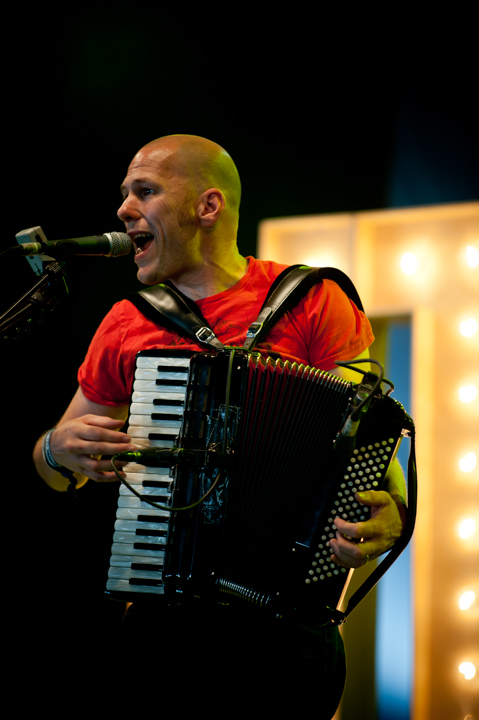 Jaune Toujours Dranouter 2013, picture 4, photographed by Devid Camerlynck - FrontView Magazine