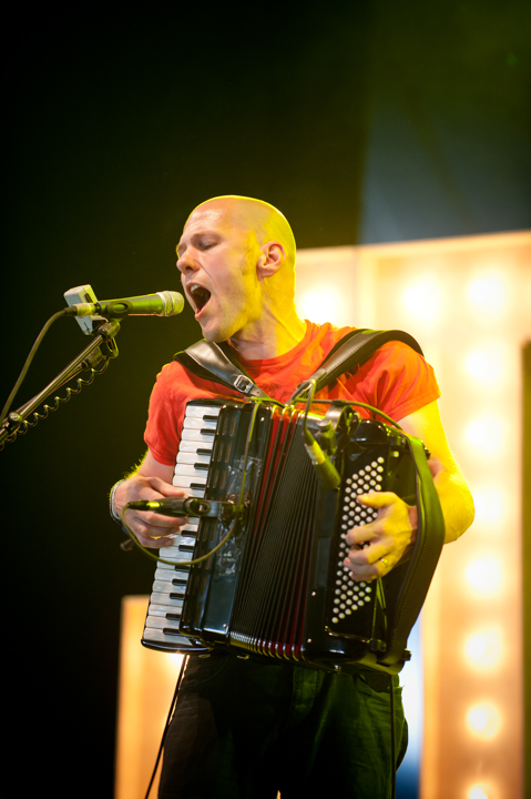 Jaune Toujours Dranouter 2013, picture 14, photographed by Devid Camerlynck - FrontView Magazine
