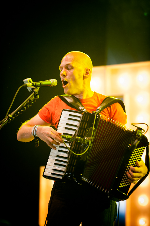Jaune Toujours Dranouter 2013, picture 17, photographed by Devid Camerlynck - FrontView Magazine